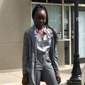 Meet your Posher, Darlaine